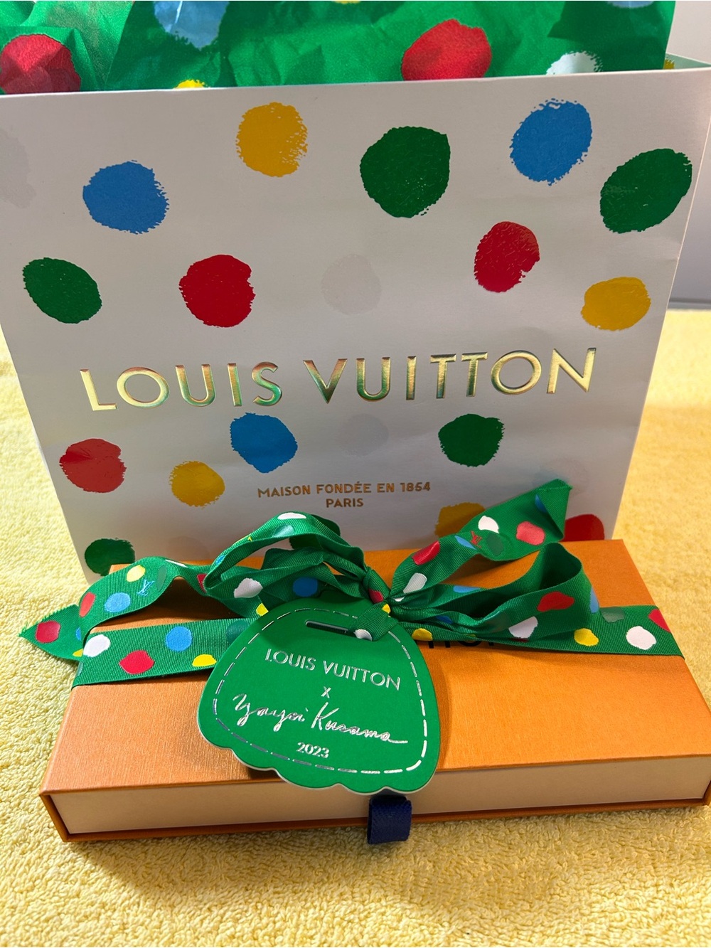 Louis Vuitton Scarves & Wraps